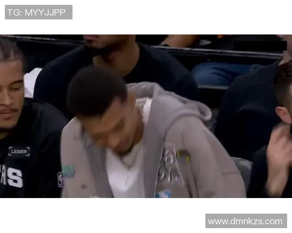 马刺与灰熊季后赛第五场激战回顾球员表现与战术分析 马刺与灰熊季后赛第五场激战回顾球员表现与战术分析